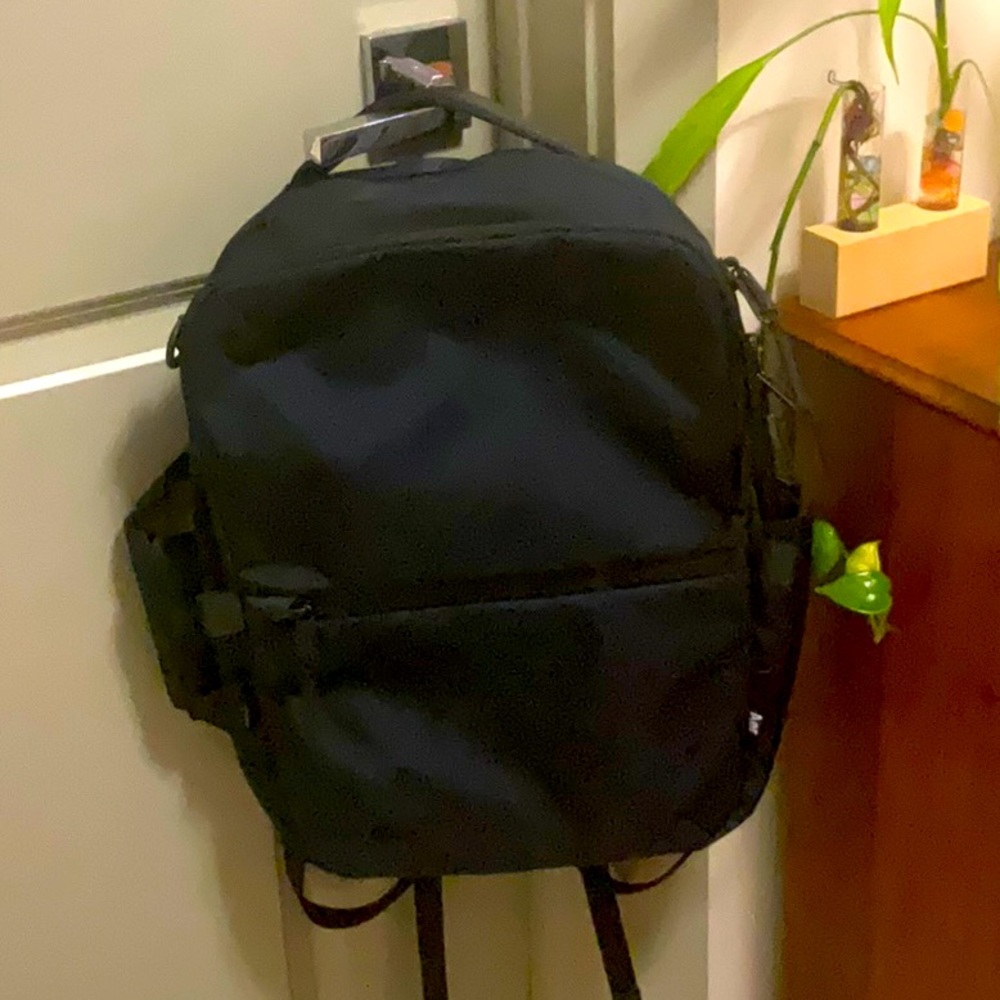 AER Flight Pack 2 - Navy Blue - Perfect Condition